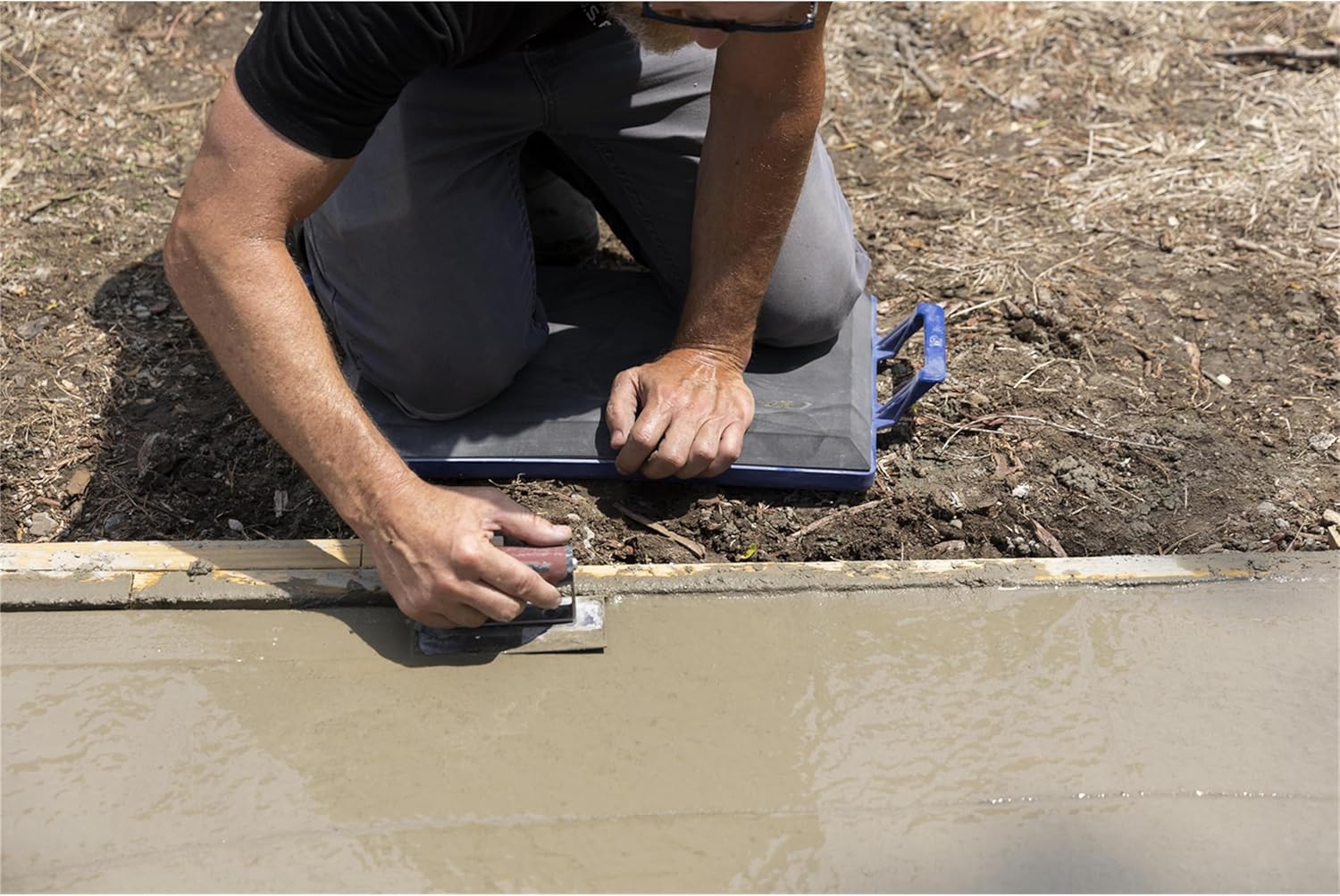 Marshalltown Foam Kneeler Board, Extra Large Handles, KB451