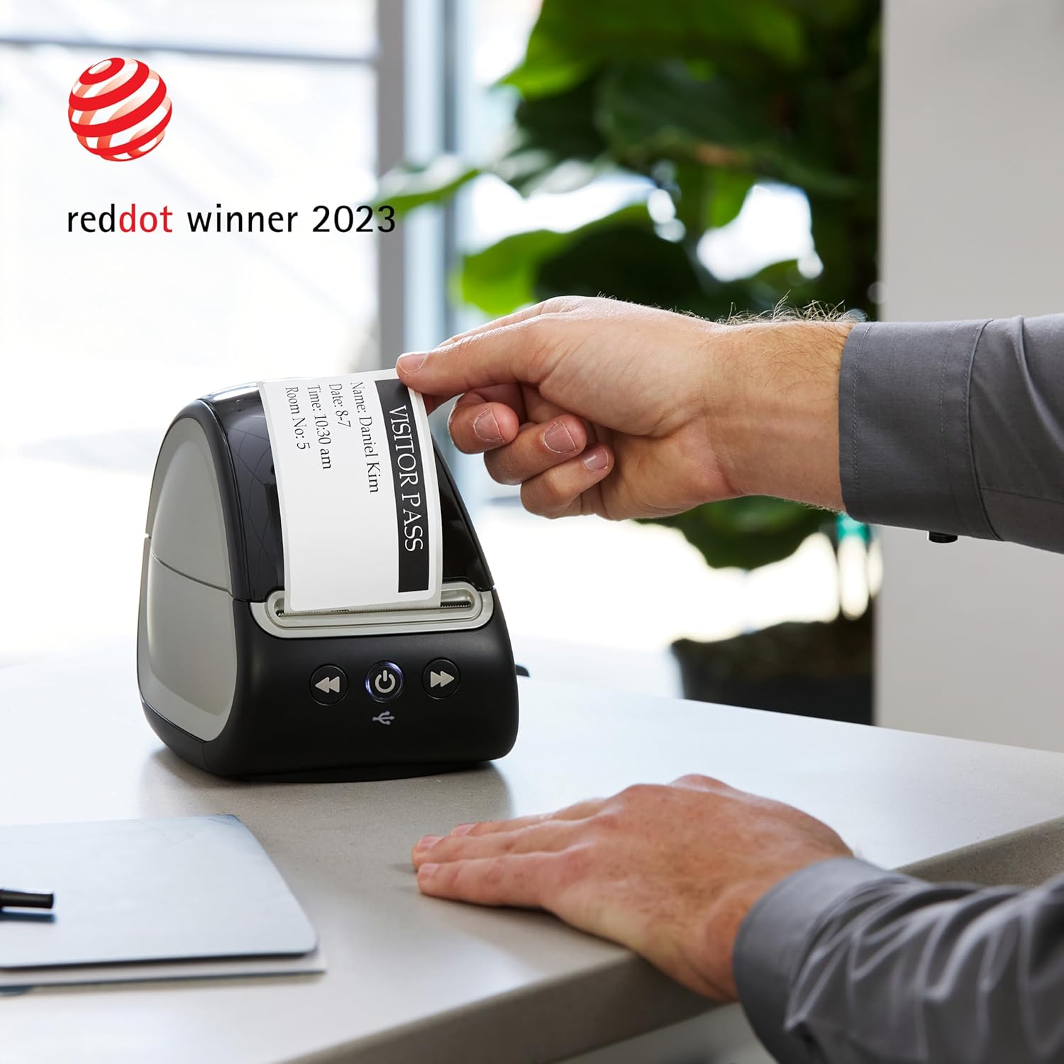 DYMO LabelWriter 550 Series Label Printer with Dymo-Branded Label Compatibility Automatic Recognition Low Waste Optimized