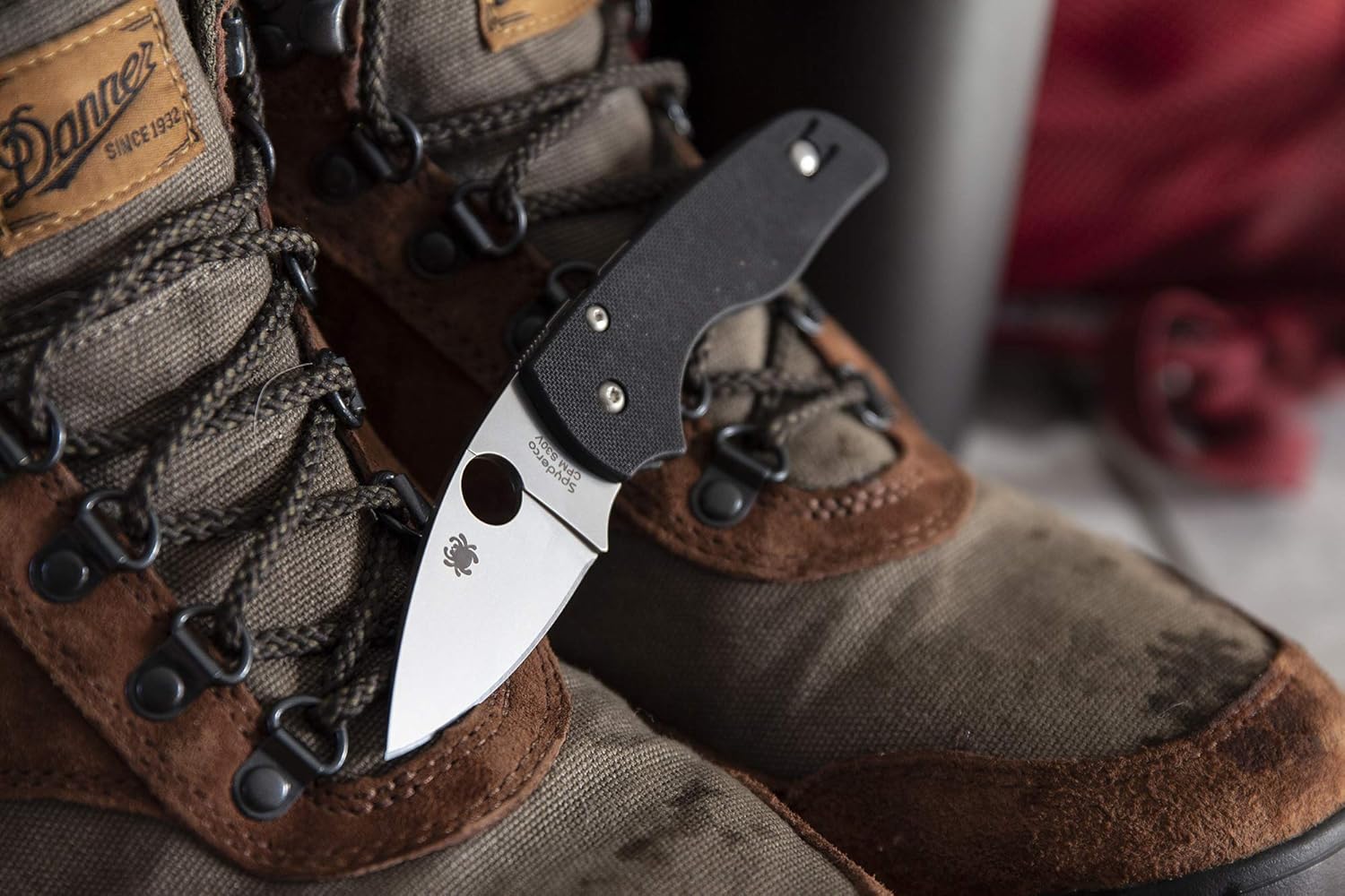 SPYDERCO Lil' Native Folding Knife - CPM S30V, Compression Lock