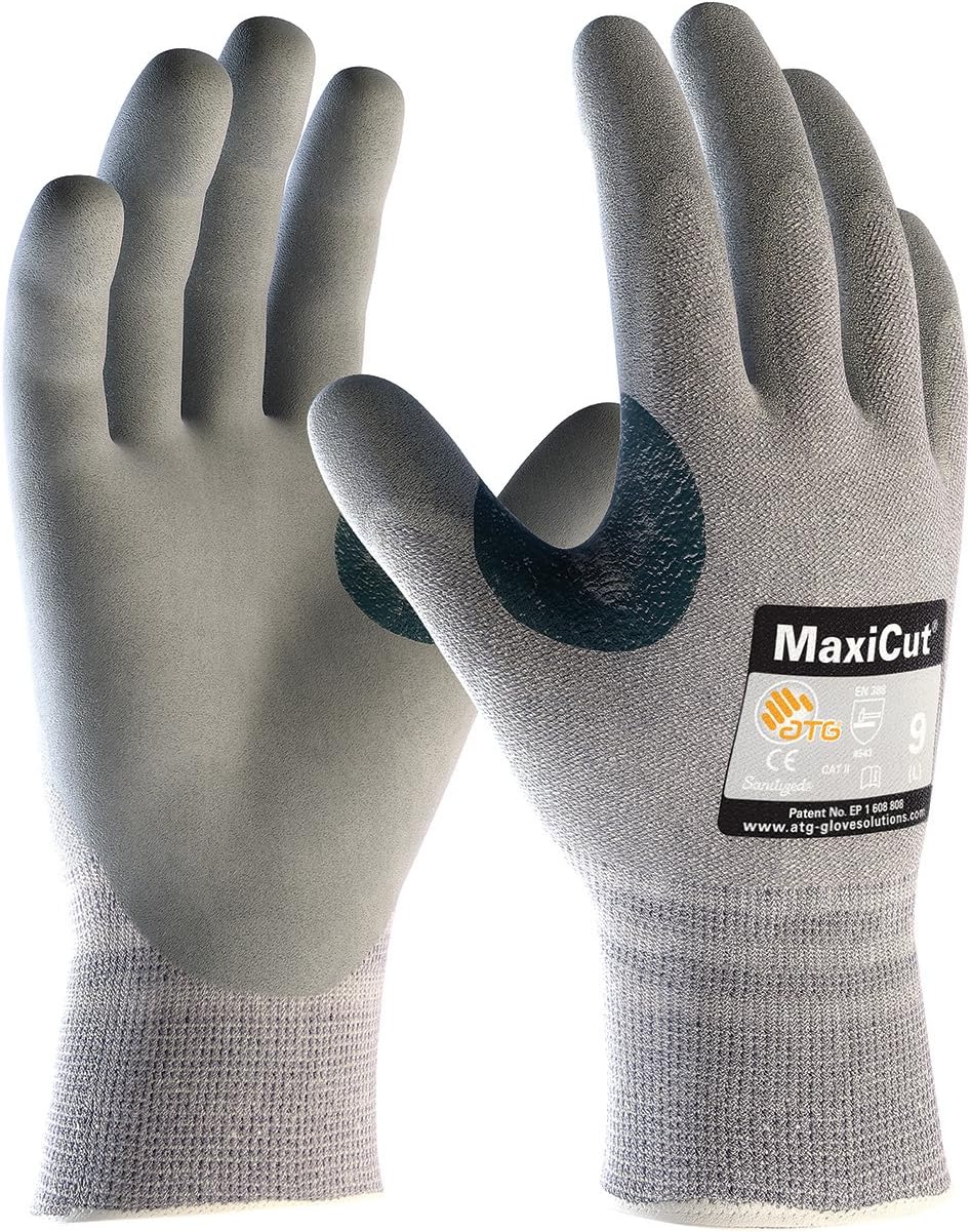 PIP Medium MaxiCut Dyneema Engineered Yarn And Nylon Cut Resistant Gloves With Micro-Foam Nitrile Coating