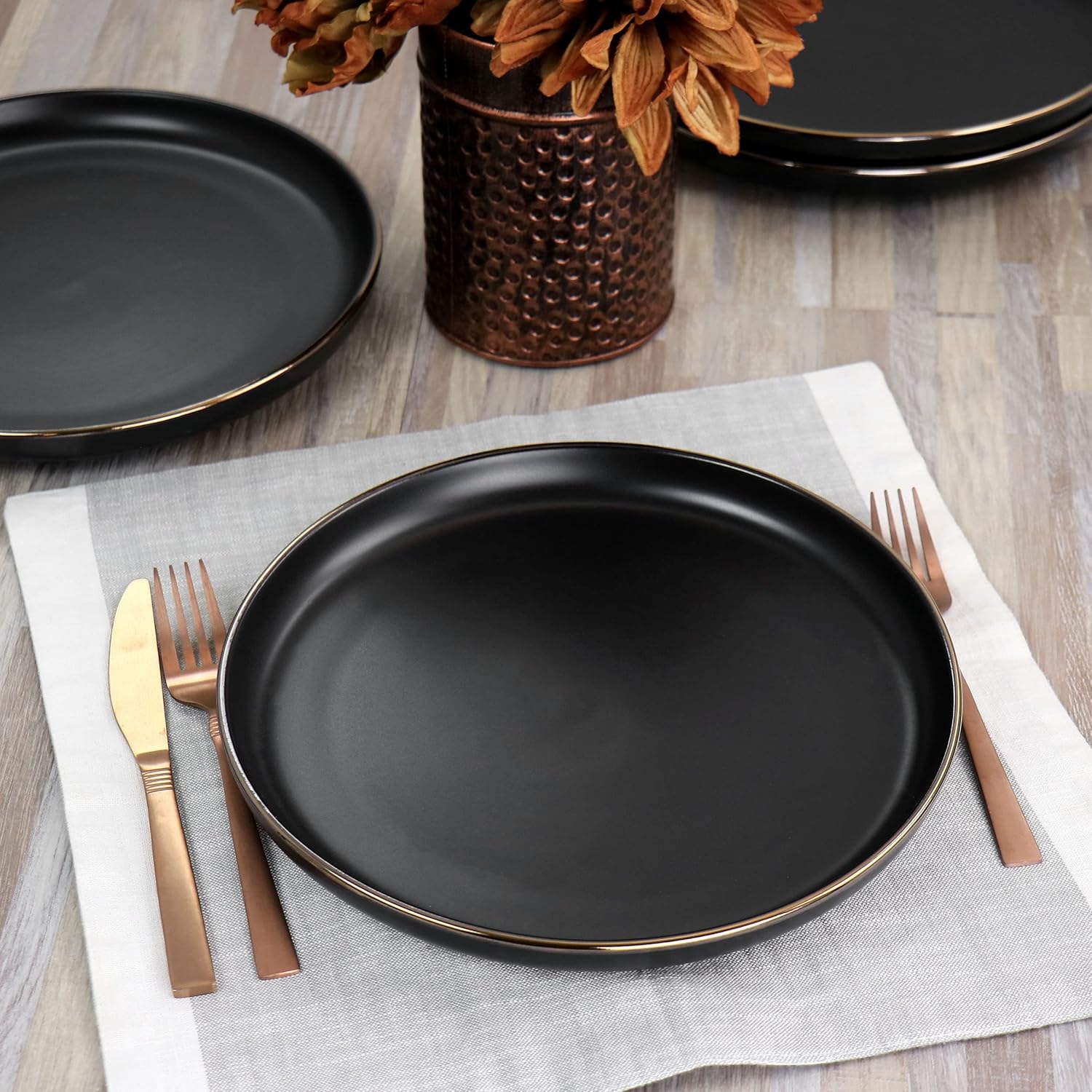 ELAMA Round Stoneware Dinner Plate Set with Gold Rim