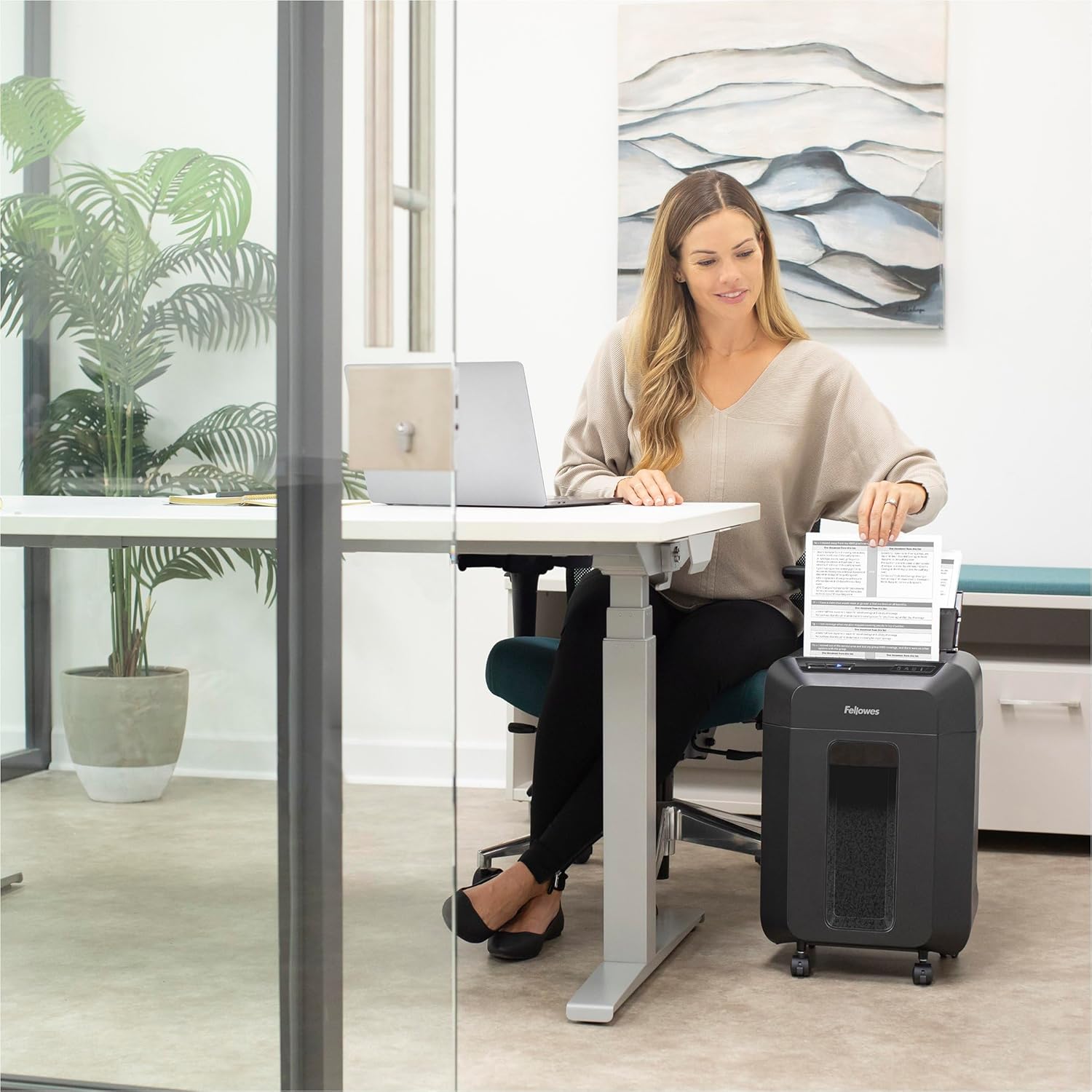 Fellowes AutoMax 100MA 100-Sheet Micro-Cut Autofeed 2-in-1 Paper Shredder for Office/Small Office Heavy Duty
