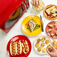 Nostalgia Retro Countertop Microwave Oven