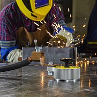 MAGSWITCH Switchable Magnetic Ground Clamp