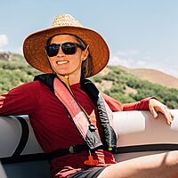 Onyx A/M-24 Automatic/Manual Inflatable Life Jacket