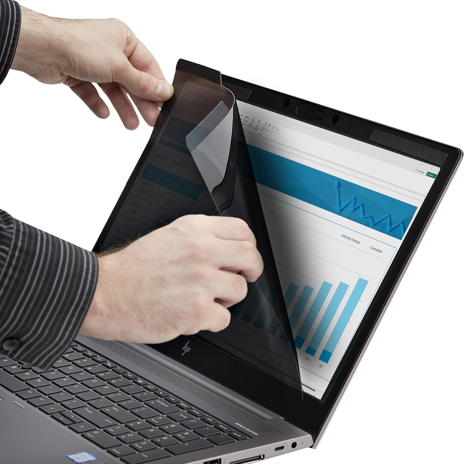 StarTech.com Magnetic Privacy Screen for 16-Inch 16:10 Laptop, Reversible Filter, Computer Screen Protector/Shield, TAA