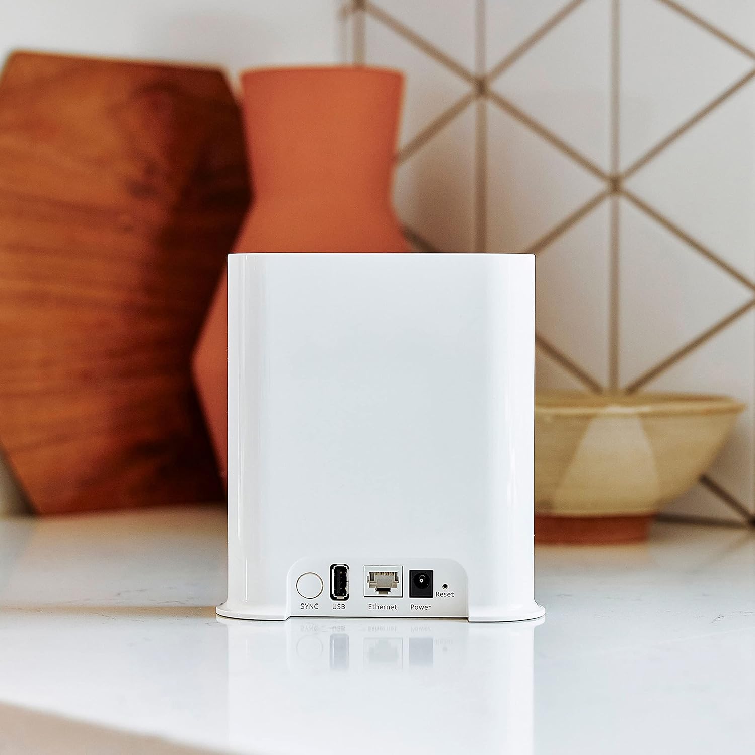 Arlo Pro SmartHub Certified Accessory - Connects Cameras to Wi-Fi, Works Ultra 2, Ultra, Pro 5S 2K, Pro 4, Pro 3, Pro 2