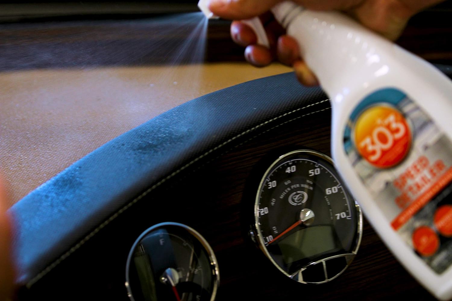 303 Products Marine Speed Detailer - Instantly Shines And Protects - UV Protection - Protects Against Fading - Removes Dust