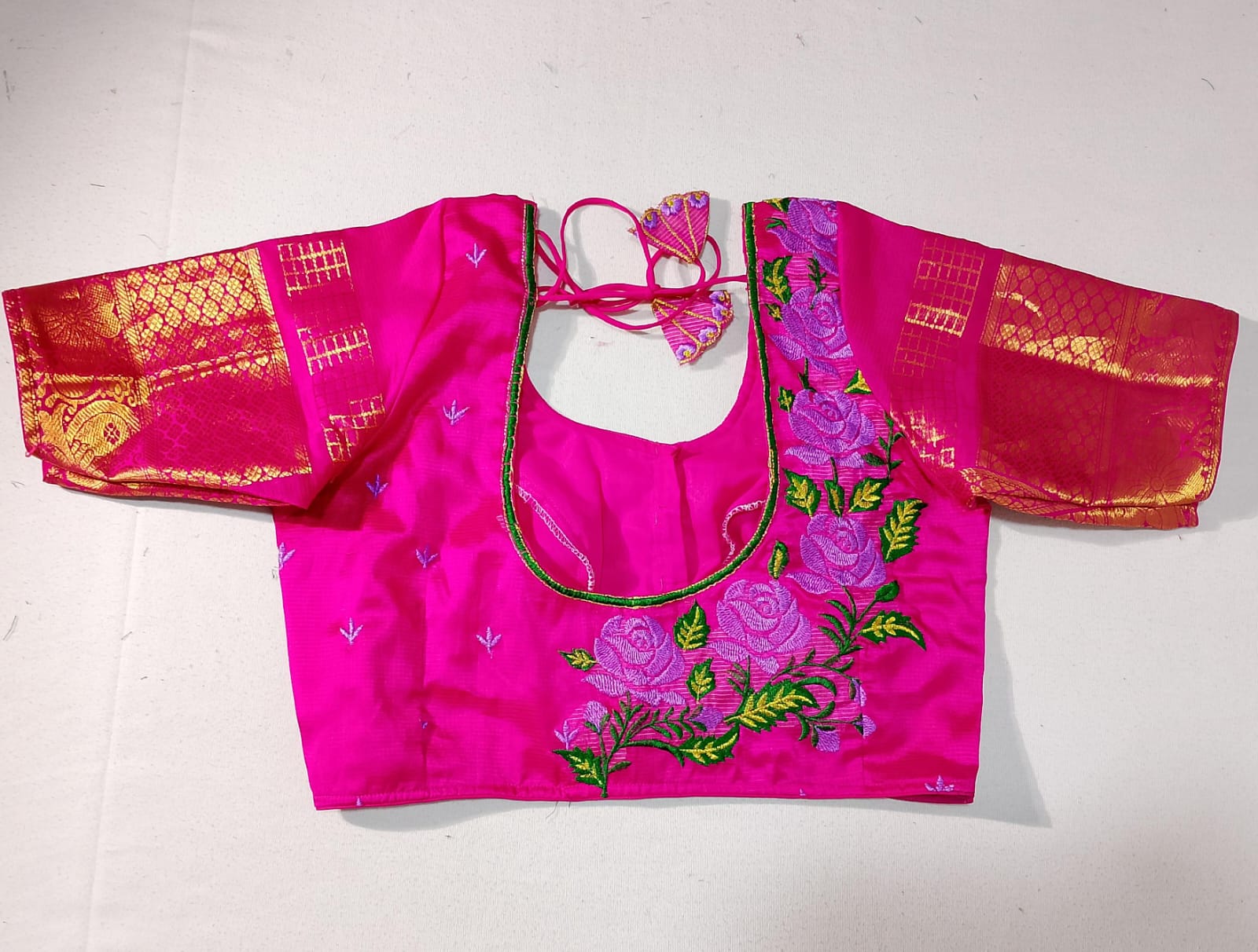 N299: Ready To Ship Beautiful Mangalagiri Saree With Stitched Embroidery Work Blouse