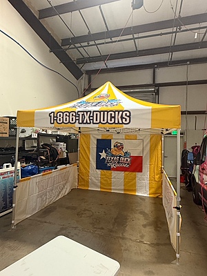 Dexluxe Carnival Tent Set Up Dexluxe Carnival Tent Set Up