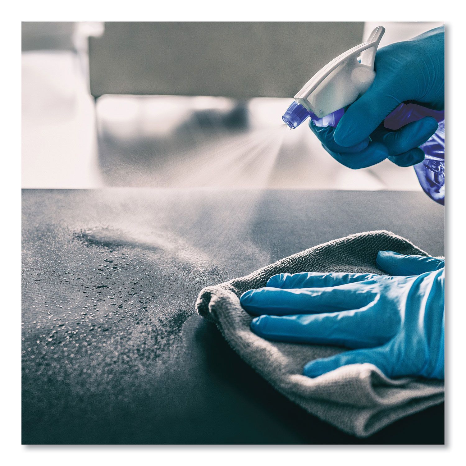 Spectaculoso Multipurpose Cleaner, Lavender Scent, 1 gal Bottle - 4/Carton