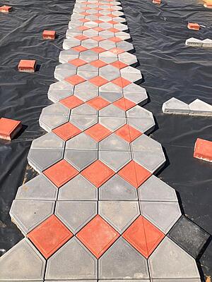Club stone (A) paving blocks