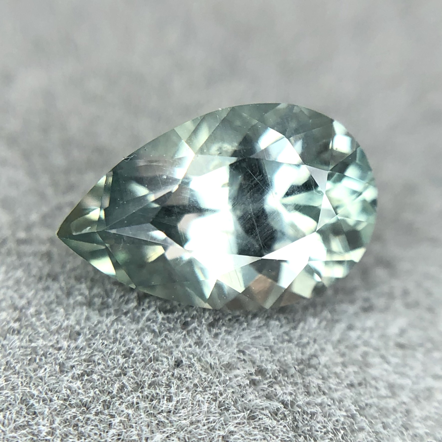 1.05ct Pear Mixed Cut Sapphire 1.05ct Pear Mixed Cut Sapphire