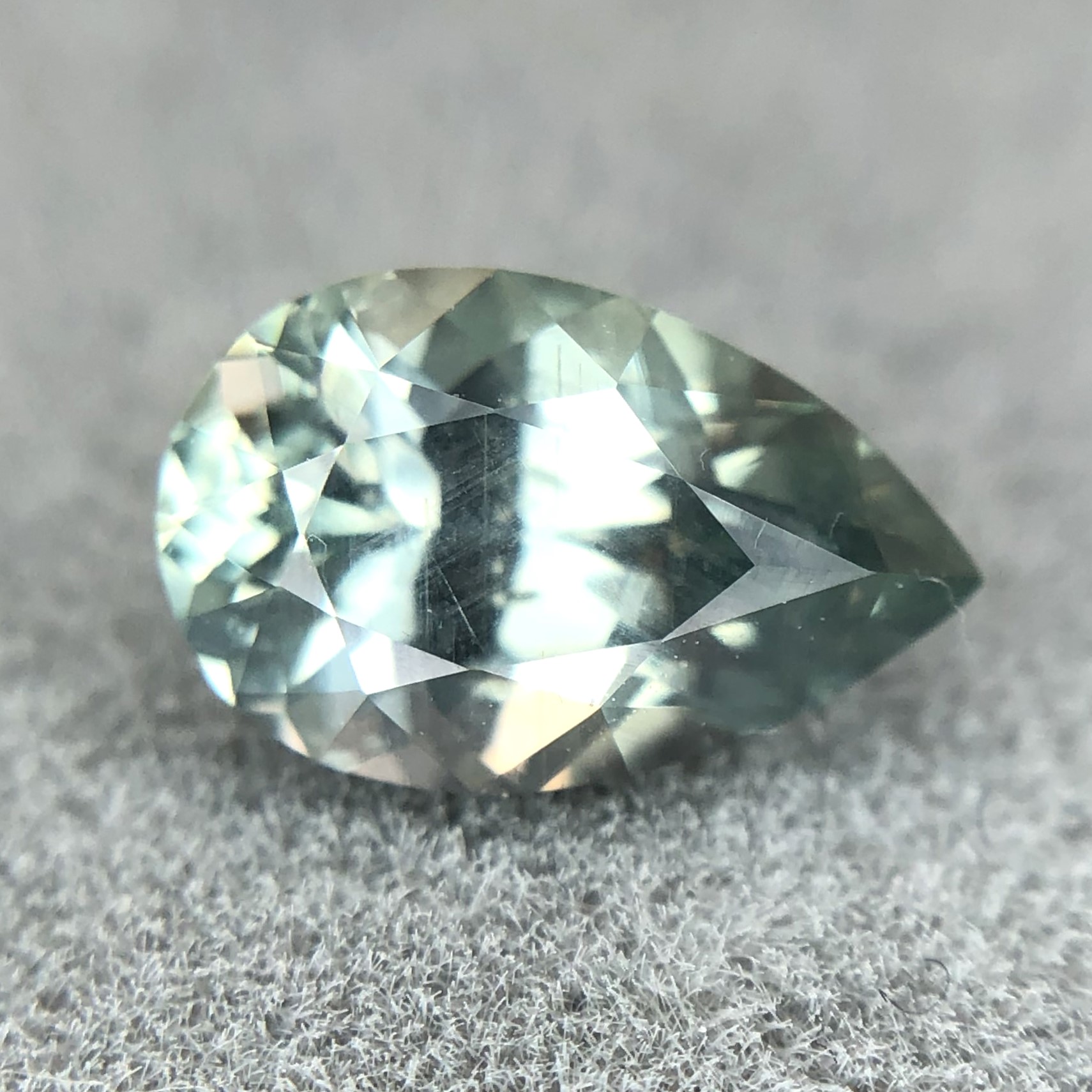 1.05ct Pear Mixed Cut Sapphire 1.05ct Pear Mixed Cut Sapphire