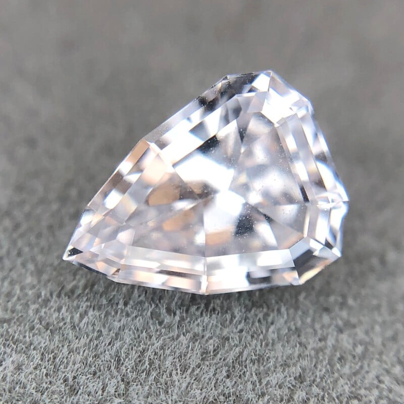 1.38ct Fancy Mixed Cut Sapphire 1.38ct Fancy Mixed Cut Sapphire