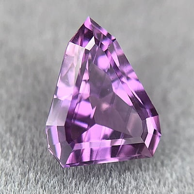 1.00ct Fancy Step Cut Sapphire 1.00ct Fancy Step Cut Sapphire