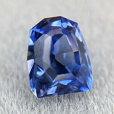 0.92ct Fancy Step Cut Sapphire 0.92ct Fancy Step Cut Sapphire