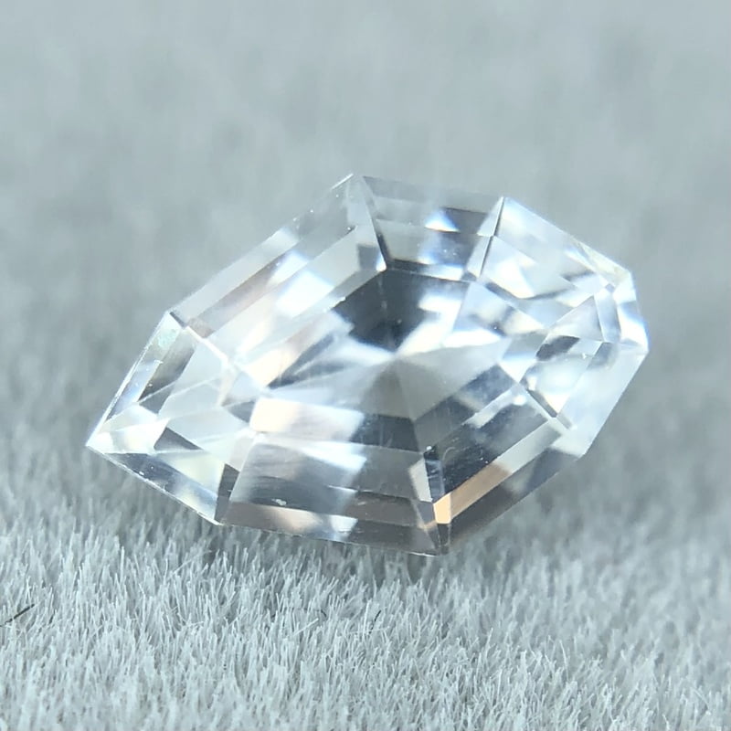0.61ct Fancy Step Cut Sapphire 0.61ct Fancy Step Cut Sapphire
