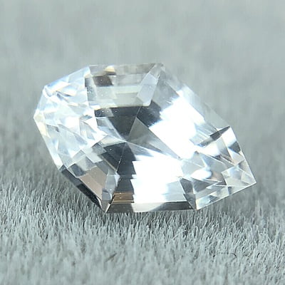 0.61ct Fancy Step Cut Sapphire 0.61ct Fancy Step Cut Sapphire