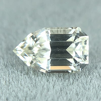 0.61ct Fancy Step Cut Sapphire 0.61ct Fancy Step Cut Sapphire