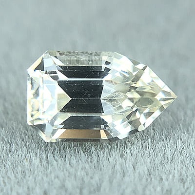 0.61ct Fancy Step Cut Sapphire 0.61ct Fancy Step Cut Sapphire