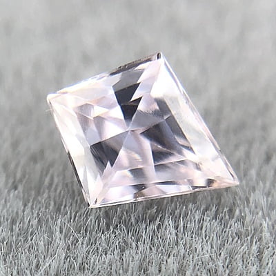 0.25ct Fancy Step Cut Sapphire 0.25ct Fancy Step Cut Sapphire