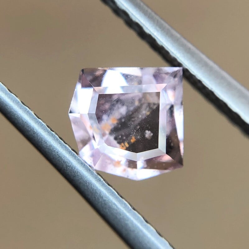 0.90ct Fancy Step Cut Sapphire 0.90ct Fancy Step Cut Sapphire
