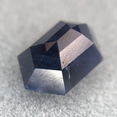 1.75ct Hexagon Step Cut Sapphire 1.75ct Hexagon Step Cut Sapphire