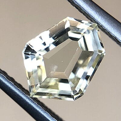 1.15ct Fancy Mixed Cut Sapphire 1.15ct Fancy Mixed Cut Sapphire