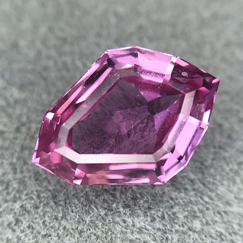 0.95ct Fancy Portrait Cut Sapphire 0.95ct Fancy Portrait Cut Sapphire