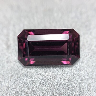 2.40ct Octagon Step Cut Spinel 2.40ct Octagon Step Cut Spinel