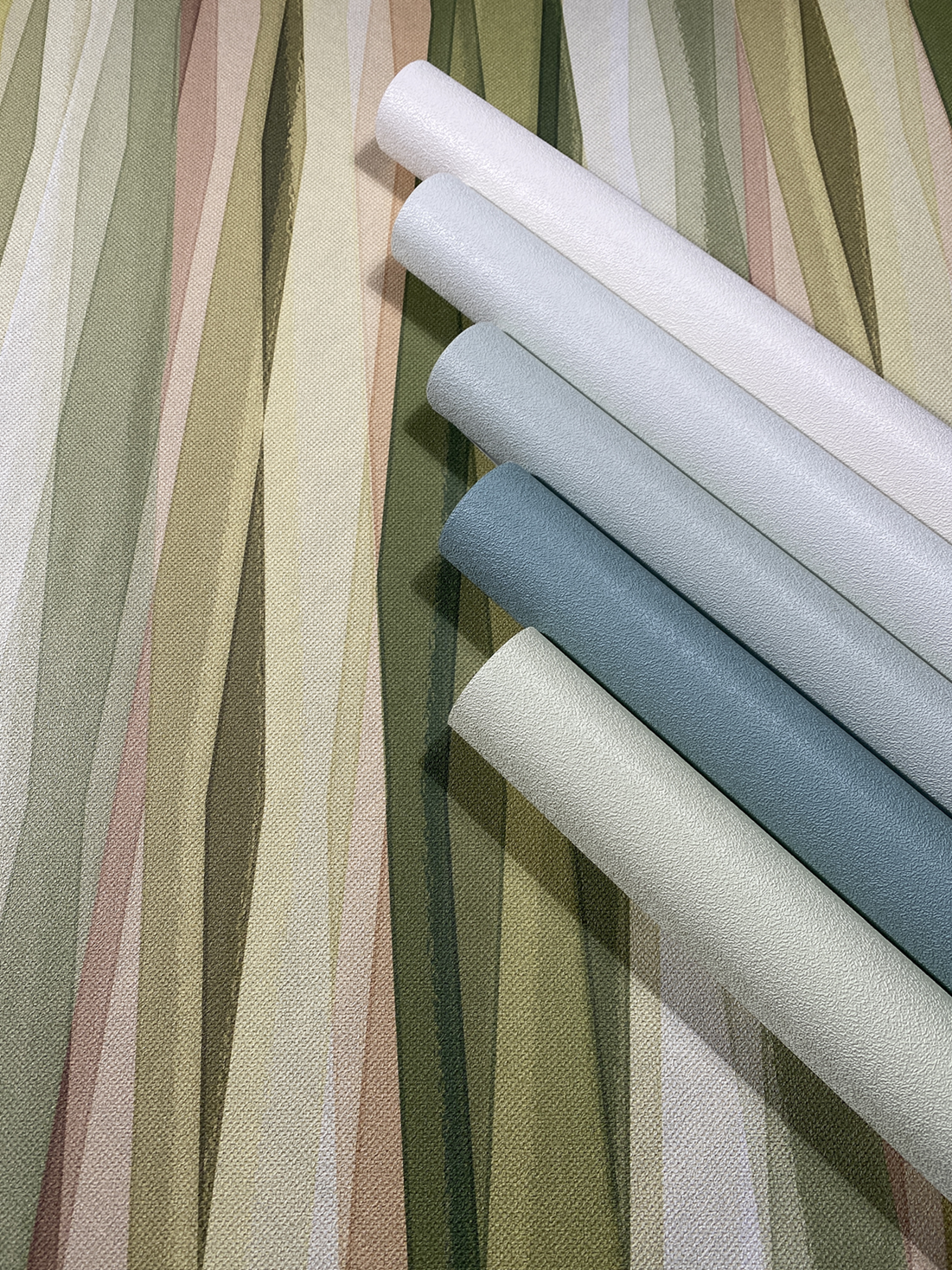 82530 Wallpaper Naomi