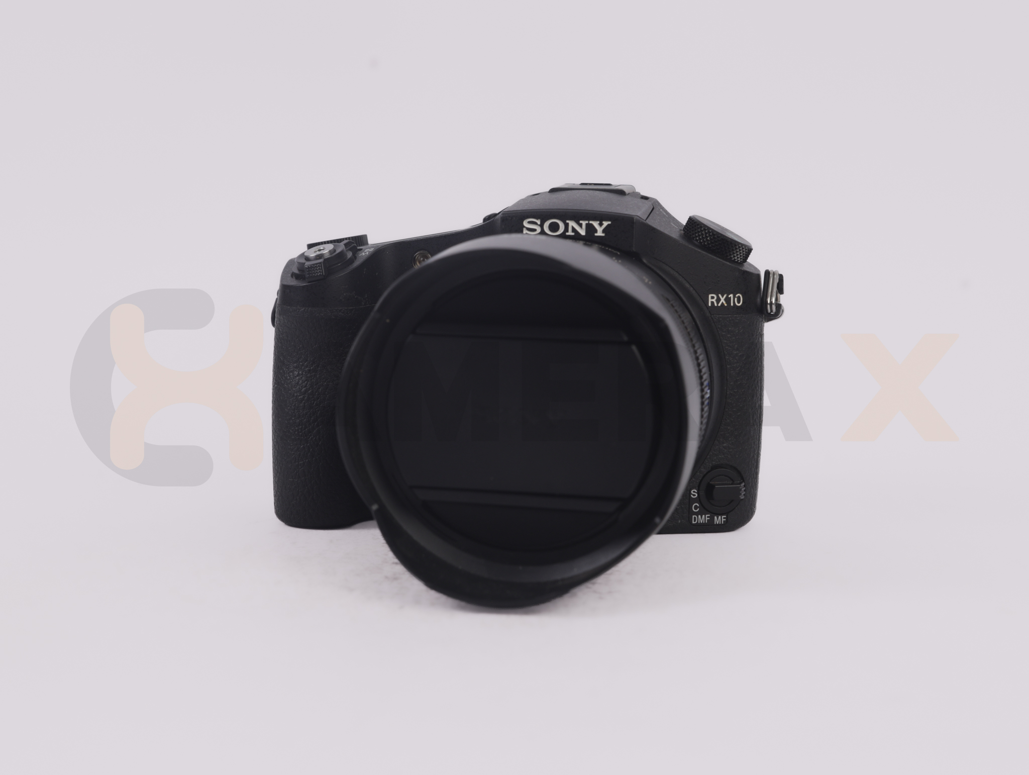 Sony RX10 With internal lens 24 200 F2.8 s.n4492068