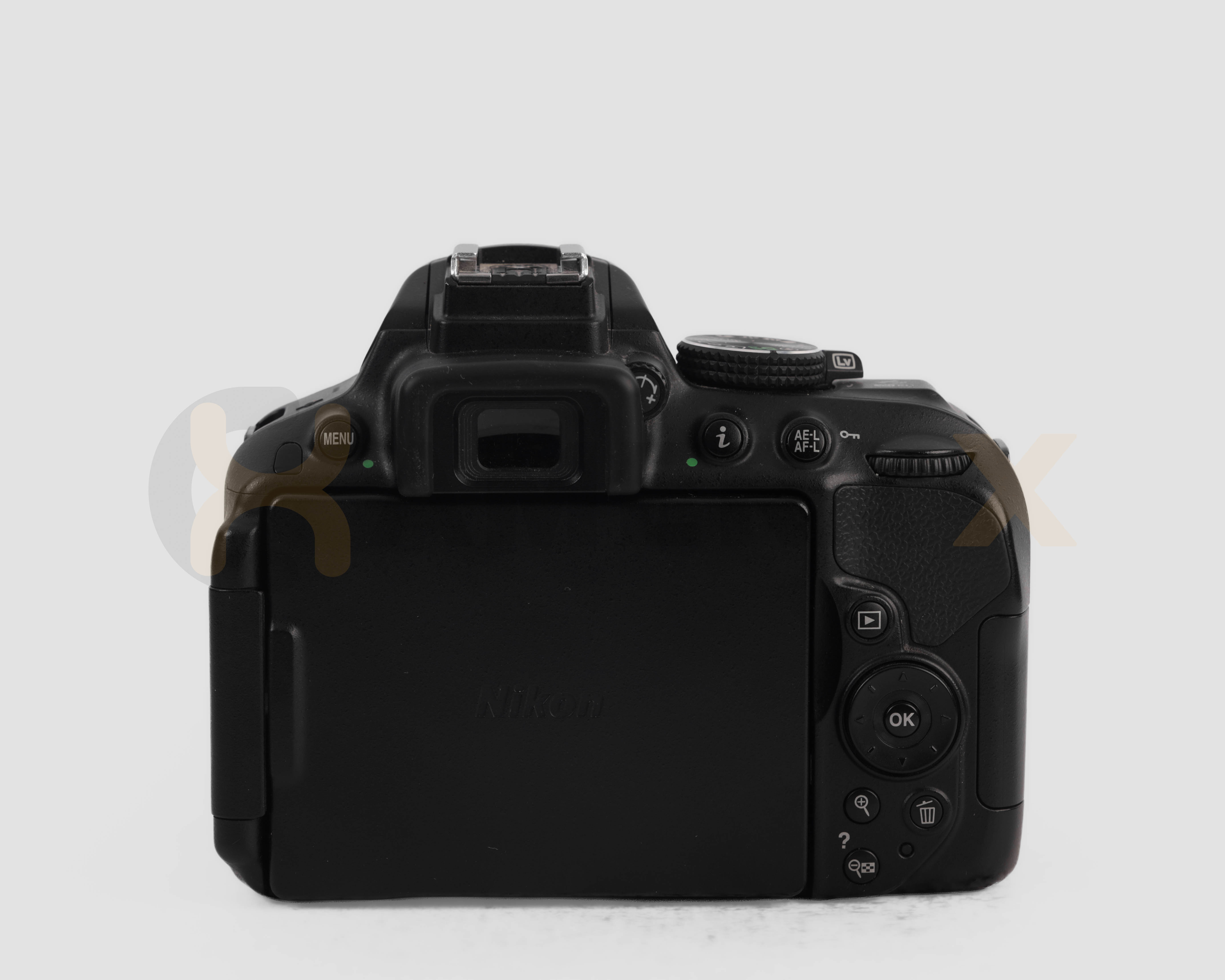 Nikon D5300 9K s.n9742163