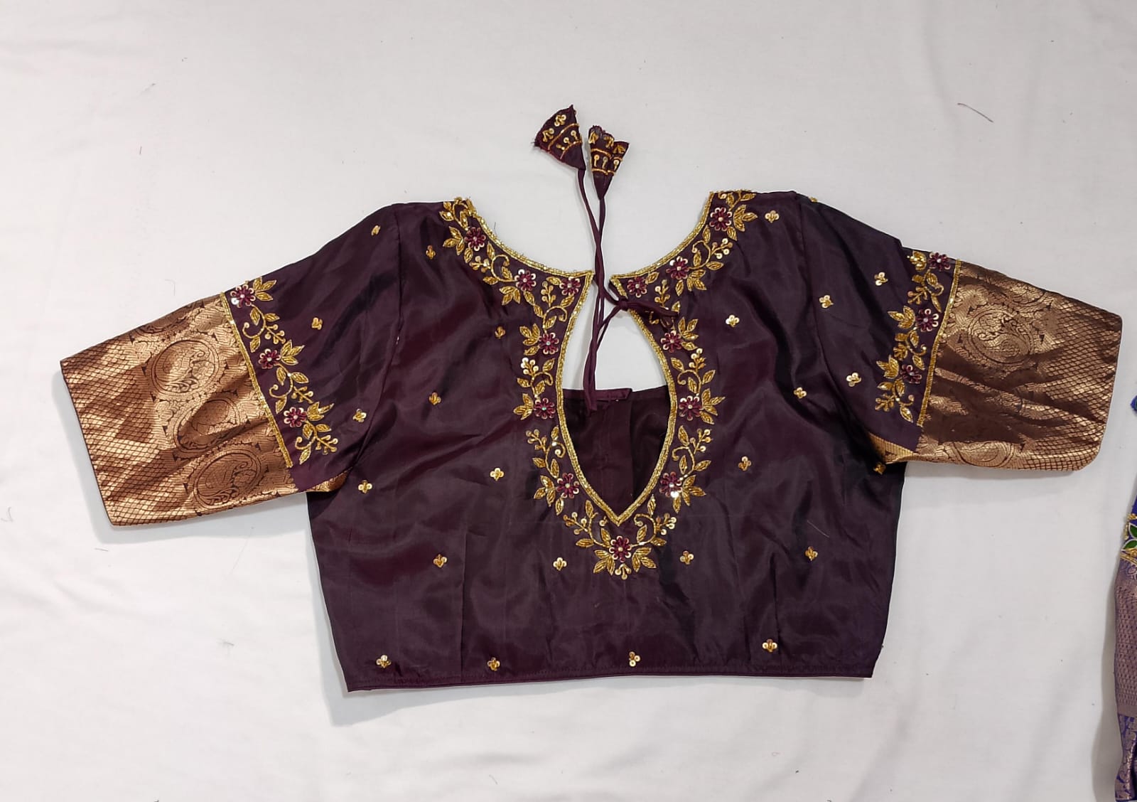 N193: Ready To Ship Beautiful Pure Kanchipattu Saree With Stitched Maggam Work Blouse