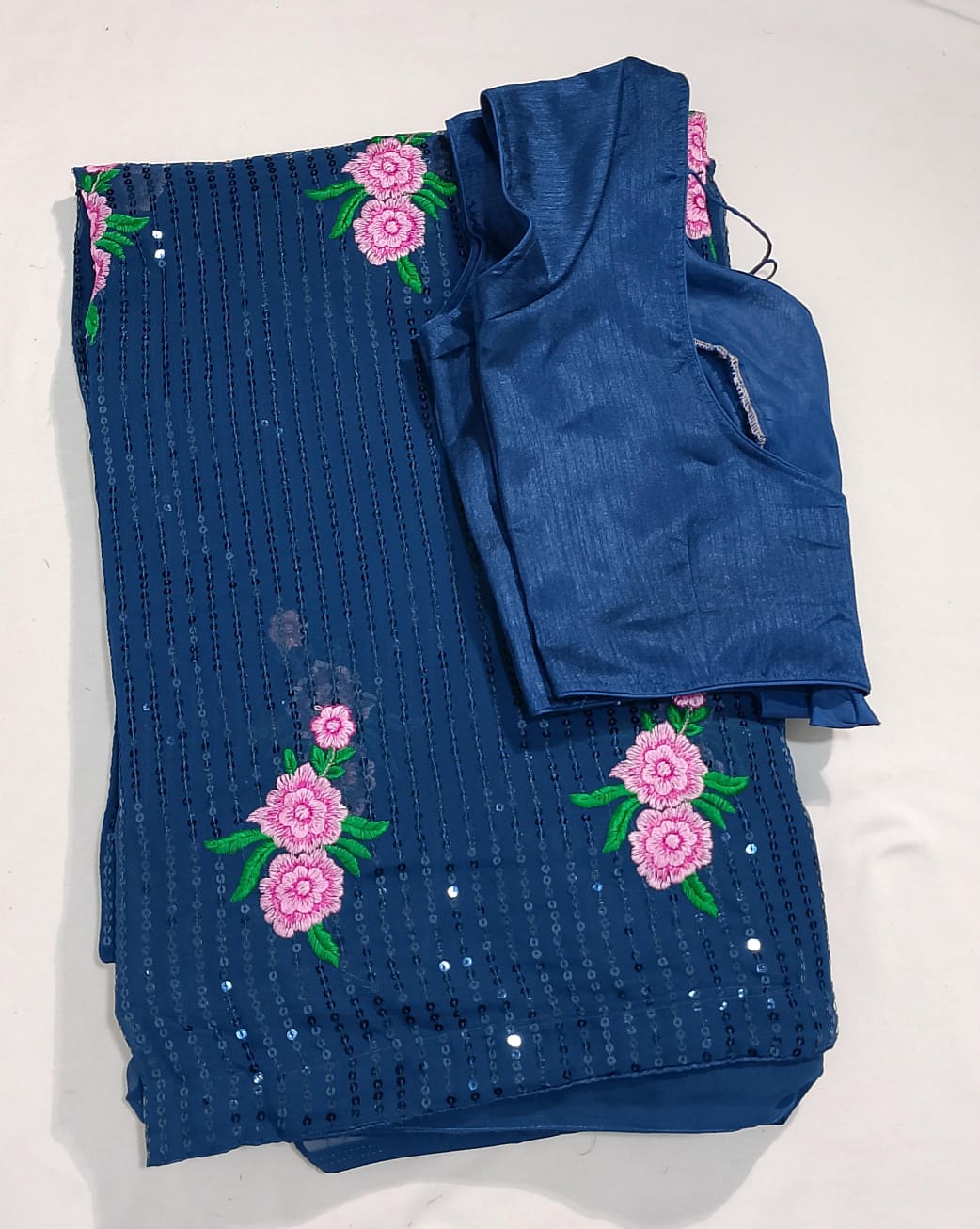 N174: Ready To Ship Beautiful Saree With Stitched Blouse