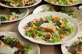 Nature Round Palm Leaf Plates (40 Count) - Disposable Dinnerware, Compostable and Biodegradable Round Plates (8" Round Plates) Nature Round Palm Leaf Plates (40 Count) - Disposable Dinnerware, Compostable and Biodegradable Round Plates (8" Round Plates)