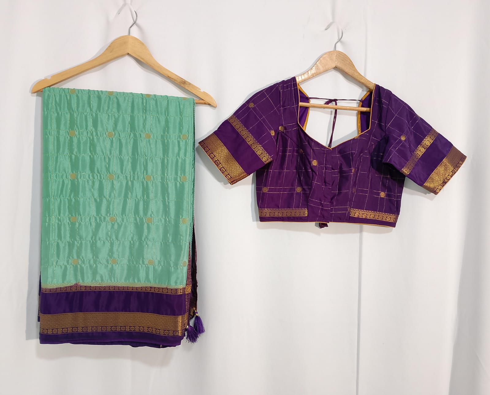 N339: Ready To Ship Beautiful Mysore Crepe Silk Saree With Stitched Blouse