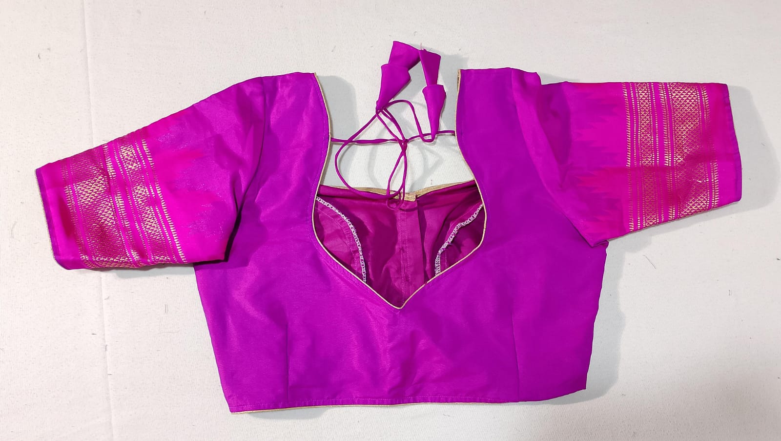 N334: Ready To Ship Beautiful Paithani Silk Saree With Stitched Blouse