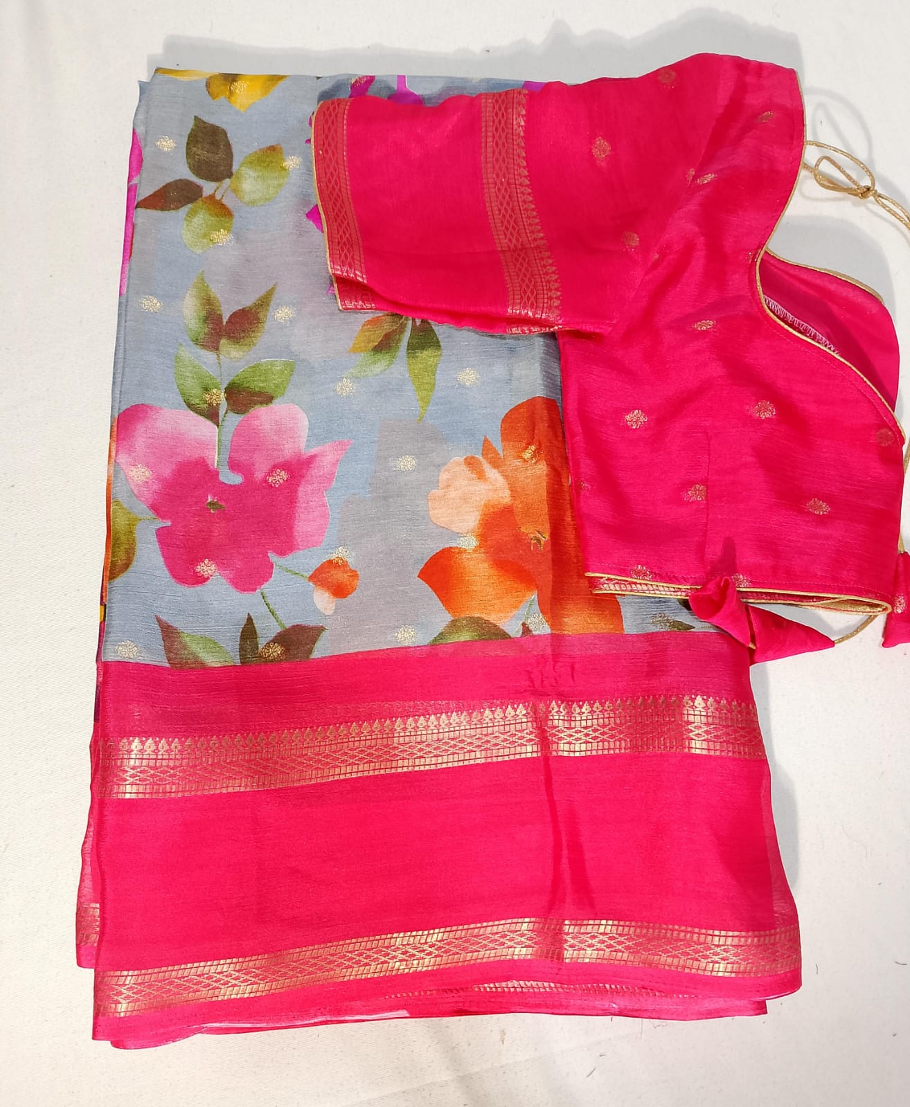 N310: Ready To Ship Beautiful Saree With Stitched Blouse