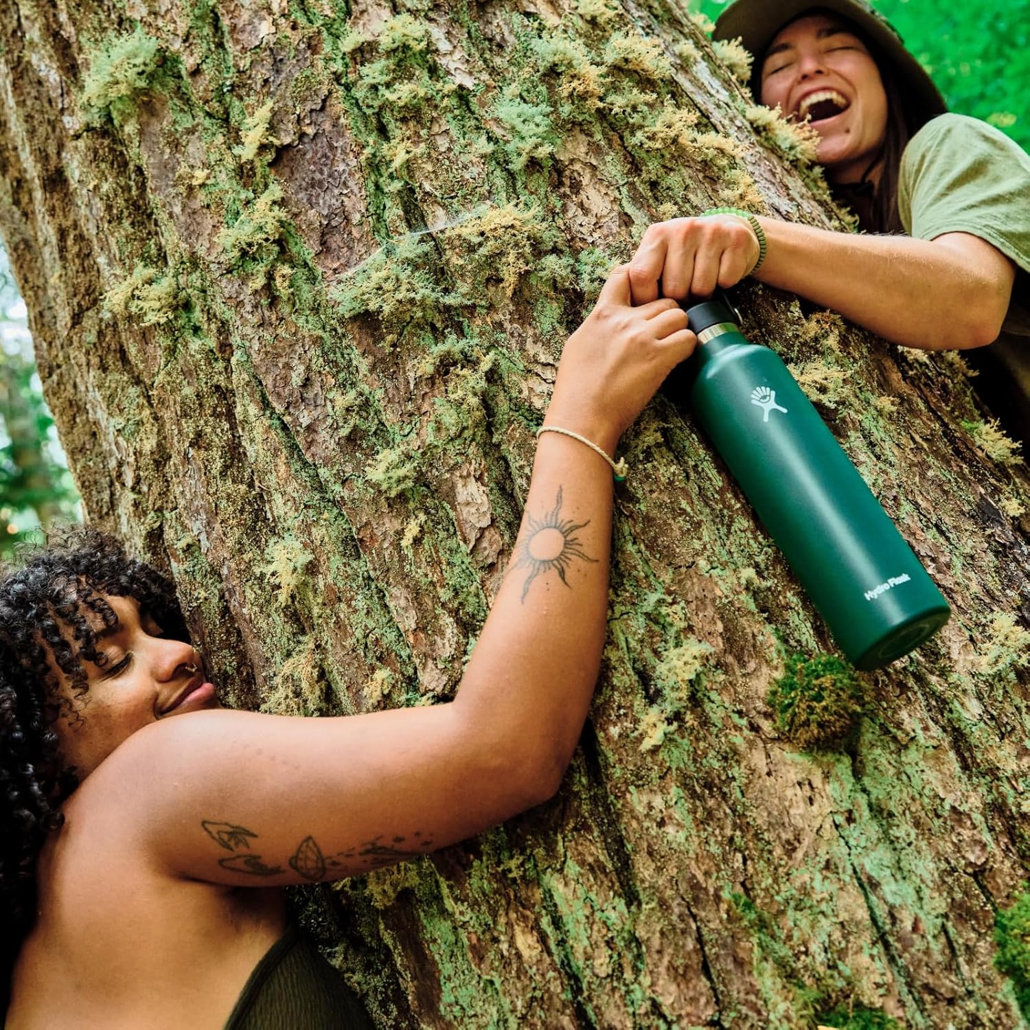 HYDRO FLASK Standard Mouth Insulated Stainless Steel Water Bottle with Flex Cap