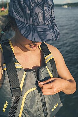 Onyx MoveVent Dynamic Paddle Sports Life Vest