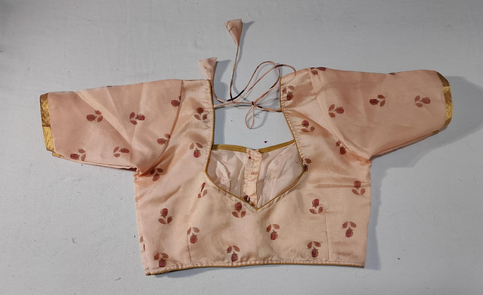 N314: Ready To Ship Beautiful Organza Saree With Stitched Blouse