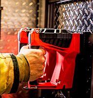 Streamlight 44335 Vulcan 180 HAZ-LO Vehicle Mount System Class I DIV.1 400-Lumen Rechargeable Lantern/Portable Scene Light with 12V DC Charger and Quick Release Shoulder Strap, Orange