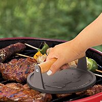 Commercial CHEF Pre-Seasoned Cast Iron Press with Easy Grip Wooden Handle, 7-Inch Surface with Grill Marks, Chef Press Round Grilling Accessory