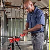 RIDGID 31010 Model 10 Heavy-Duty Straight Pipe Wrench, 10-inch Plumbing Wrench, Red, Black