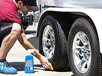 Meguiar's M5716 Marine/RV Vinyl & Rubber Cleaner & Protectant, Boat Vinyl Cleaner & Protectant