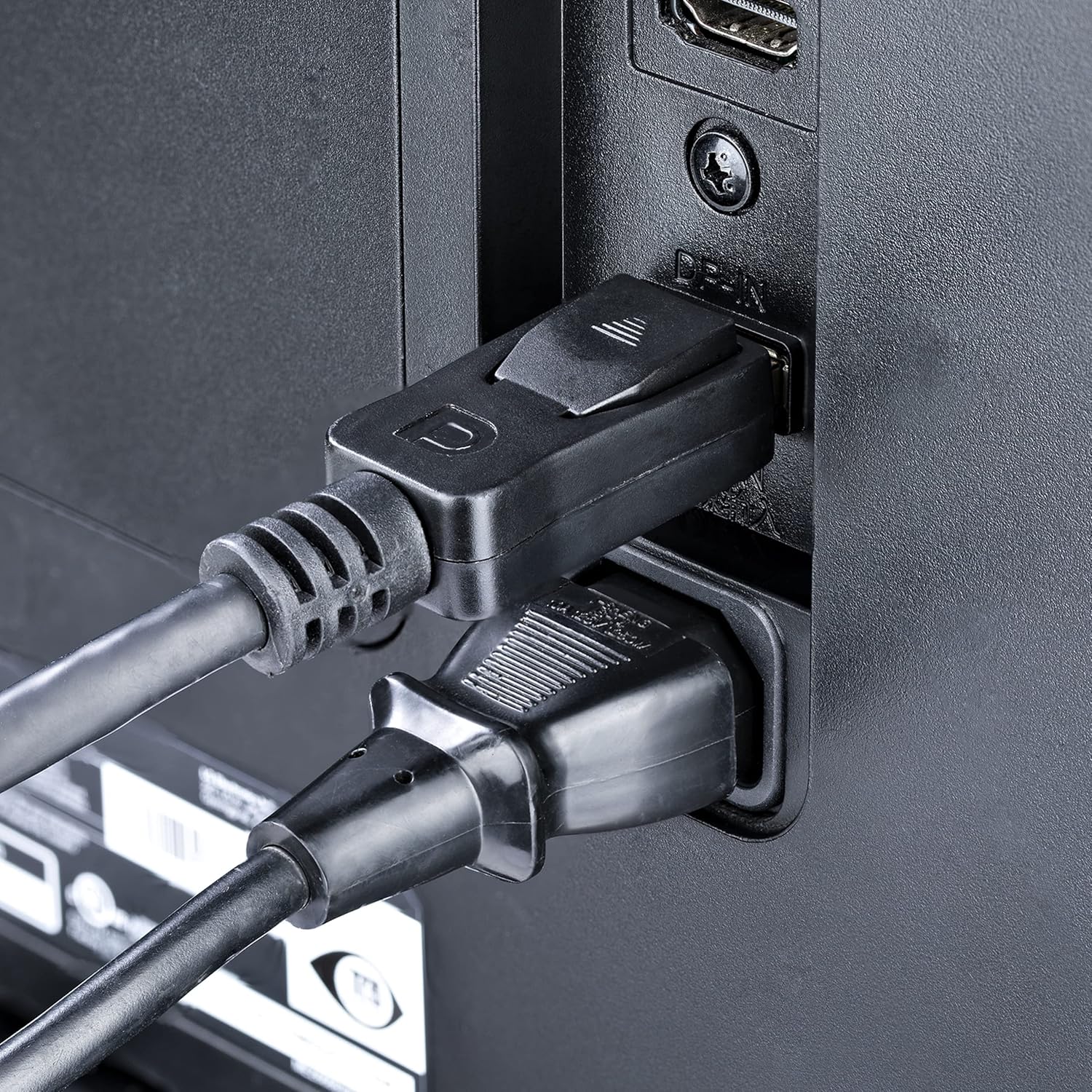 StarTech.com 20 ft DisplayPort Cable with Latches - M/M