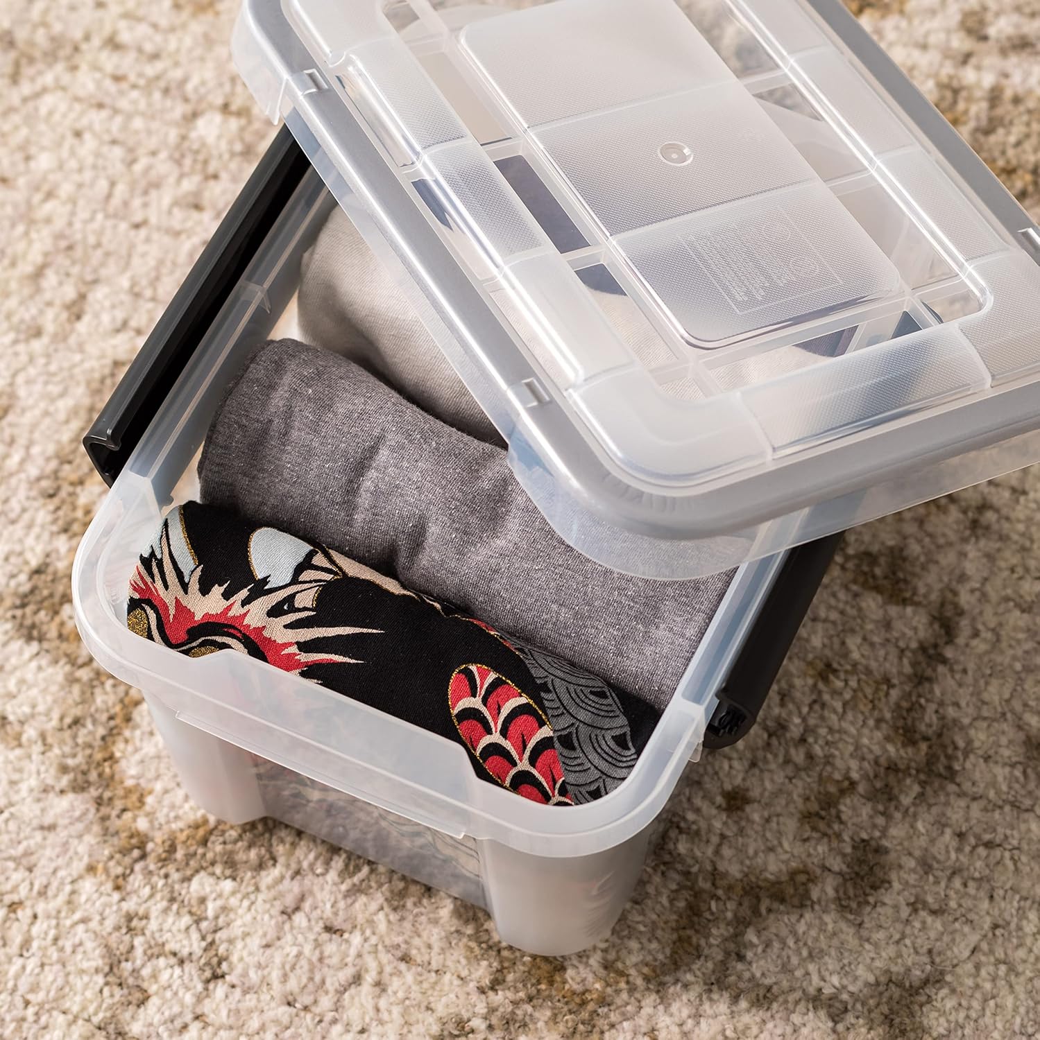 IRIS USA WEATHERPRO Weathertight Plastic Storage Box