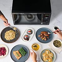 Farberware Countertop Microwave Oven 1000 Watts with LED Lighting & Child Lock